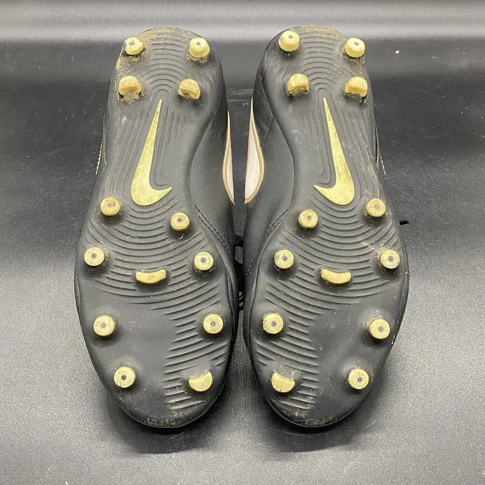 Nike Shoes Kids 4.5Y Boys Tiempo Rio III Athletic Soccer Sneakers 819195-010
